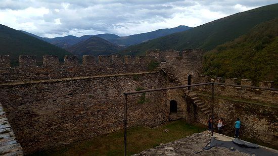Castillo de Doiras