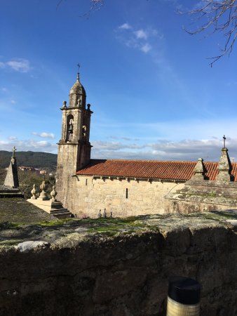 Iglesia de San Xulián de Requeixo