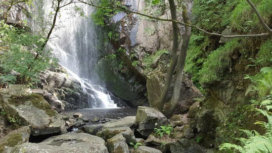 Cascada de Auga Caída
