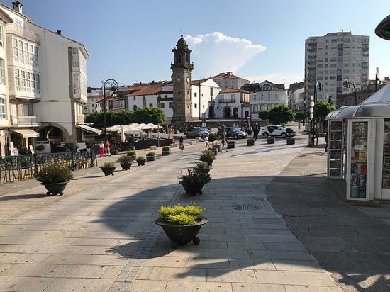 Plaza de los Hermanos García Naveira