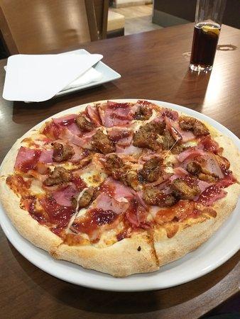 Cerveceria + Rico Pizzeria