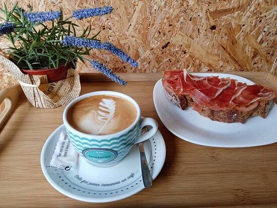 Divercafe Pintamonas