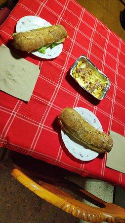 La Jugosa Burguer Bar