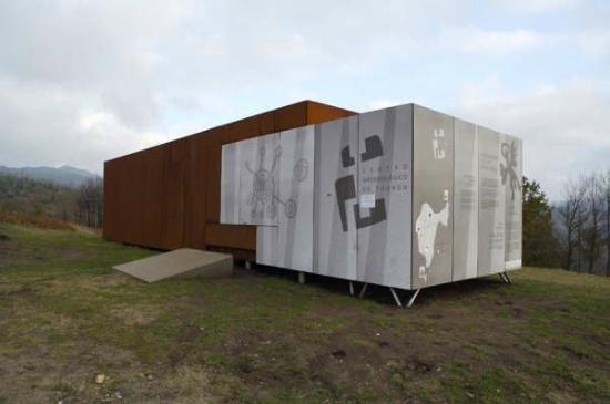 Área arqueológica de Tourón