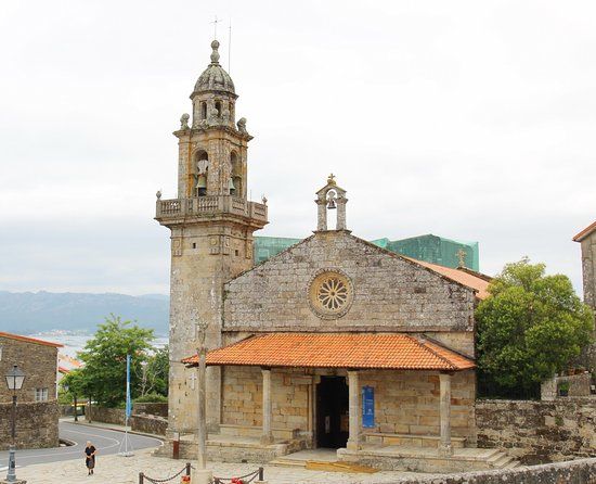 Iglesia de San Pedro de Muros